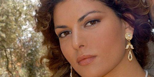 Upas, ecco cosa fa Claudia Ruffo quando non è sul set della soap: la sua passione