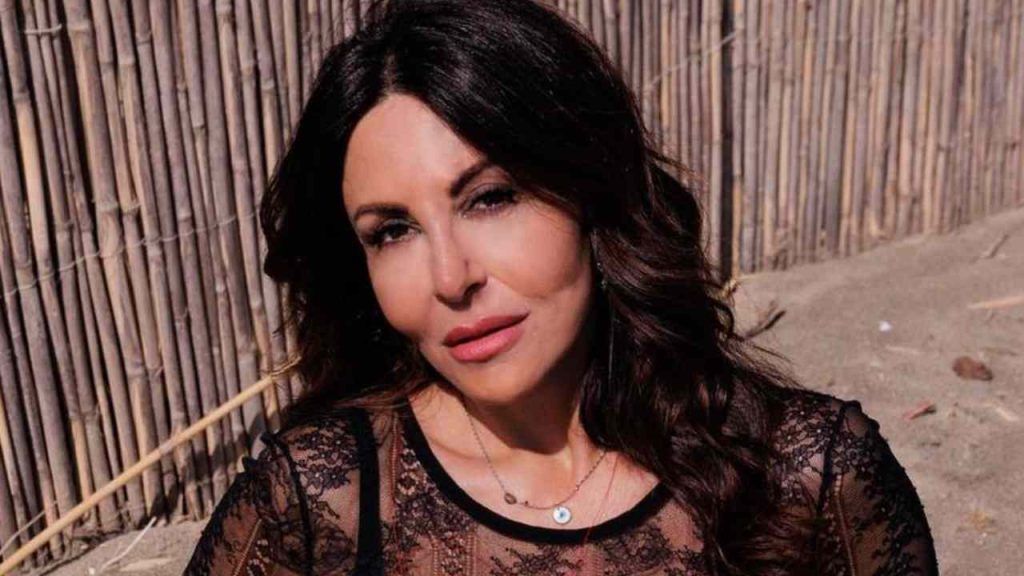 Gloria 2, la serie con Sabrina Ferilli diventa un film tv: i dettagli