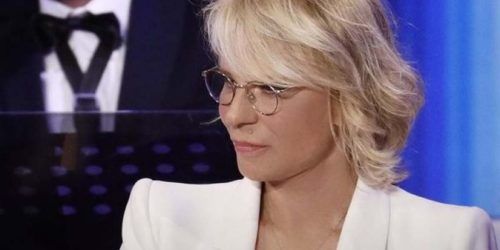 “Ecco perché non ne ho mai parlato…”, Maria svela tutta la verità su Maurizio Costanzo